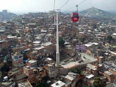 Inspiration für Stadtplaner und Architekten der ETH Zürich: Favelas wie der Complexo do Alemão in Rio de Janeiro, wo 100‘000 Menschen leben. (Bild: Beat Gerber)