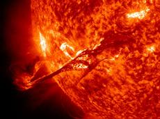 Enorme Eruption auf der Sonne im August 2012: Planeten dürften die Aktivitäten unseres Zentralstern stärker beeinflussen als bisher angenommen. (Bild: NASA/SDO/AIA/GSFC)